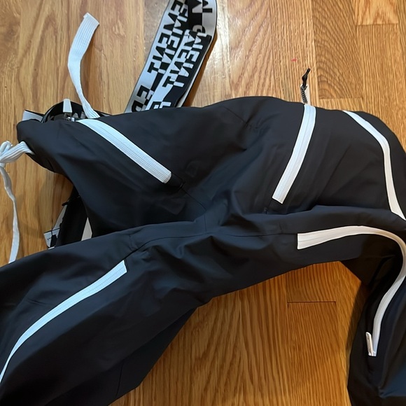 Free People Zephyr Ski Shell Pants Size XS NWT - Picture 13 of 16